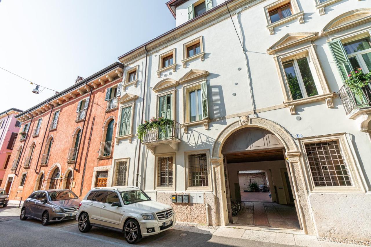 Domus Verona - Residenza Merici מראה חיצוני תמונה