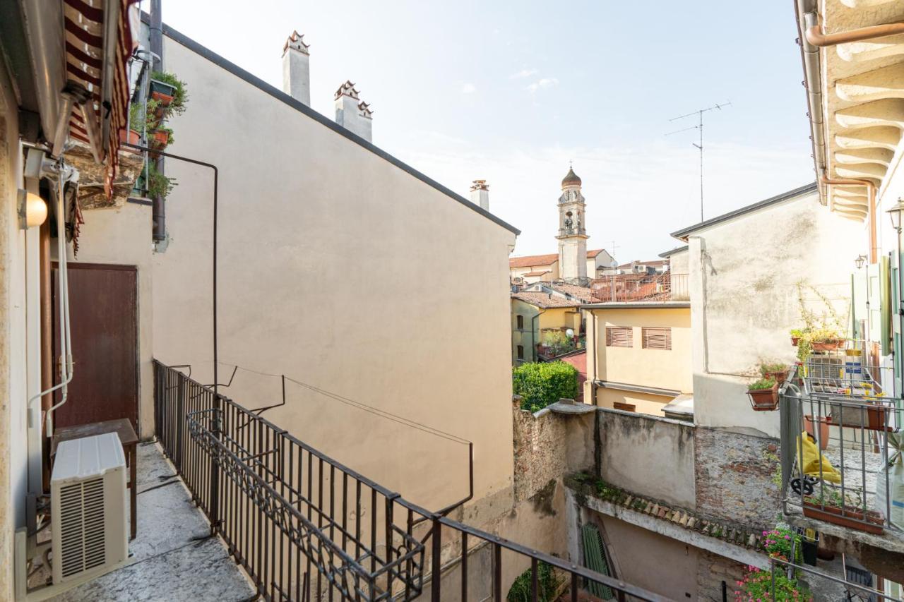 Domus Verona - Residenza Merici מראה חיצוני תמונה